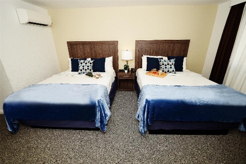 Serene Vegas Boutique Hotel image 2