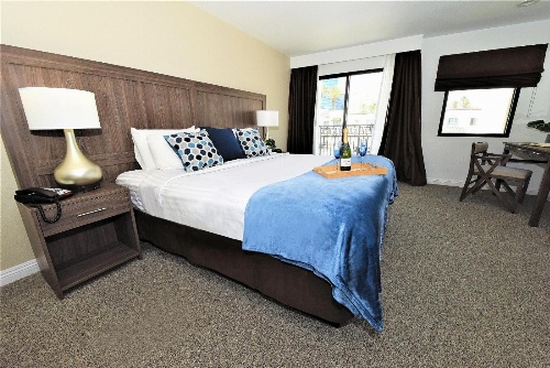 Serene Vegas Boutique Hotel image 3