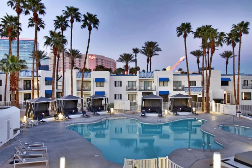 Serene Vegas Boutique Hotel image 32